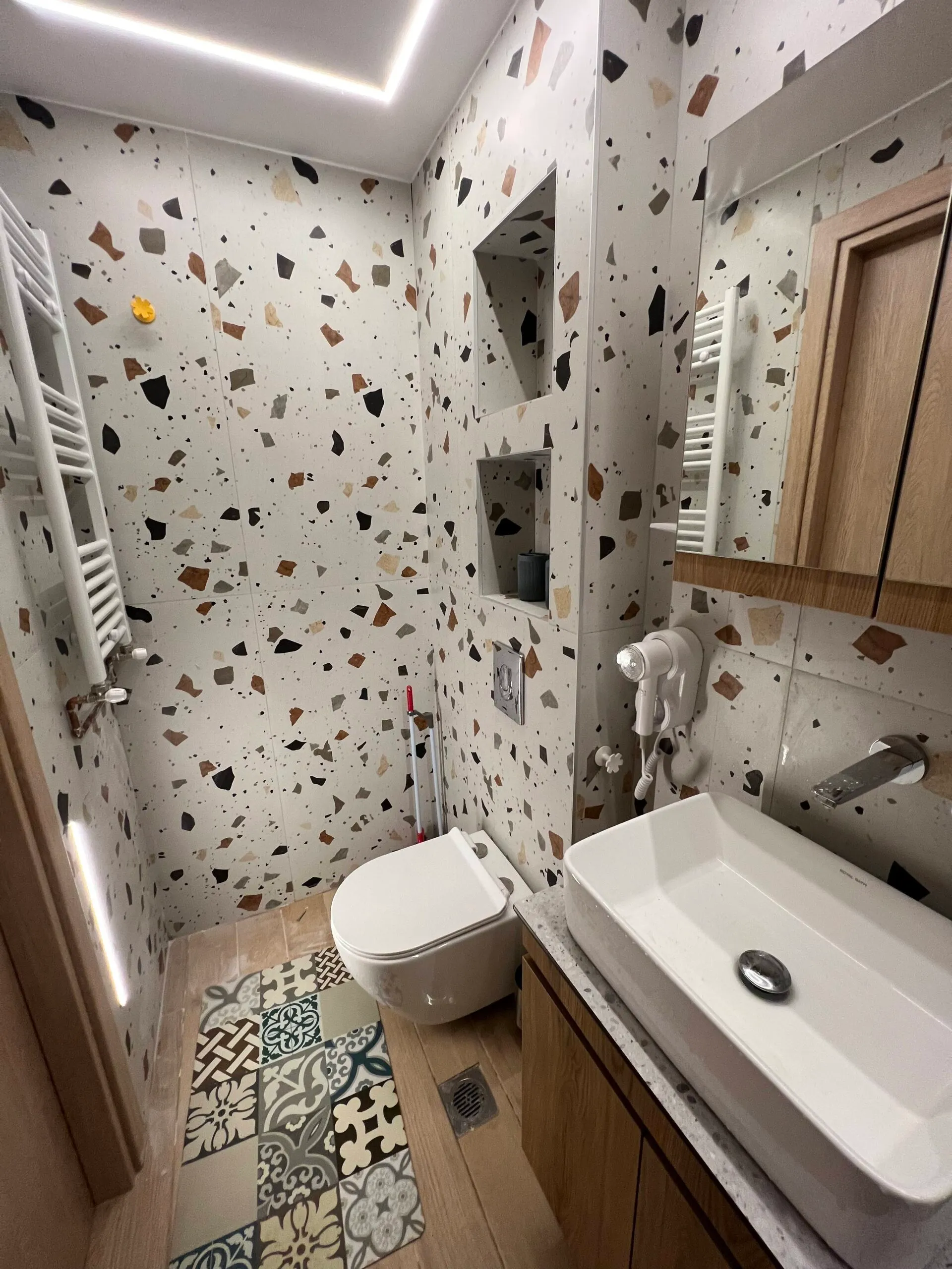 F-Residence Studio — photo 2