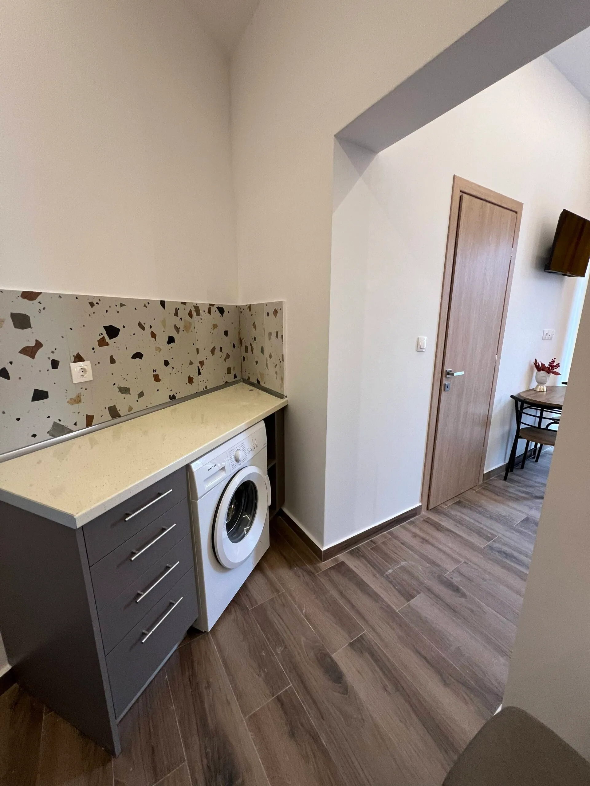 F-Residence Studio — photo 4
